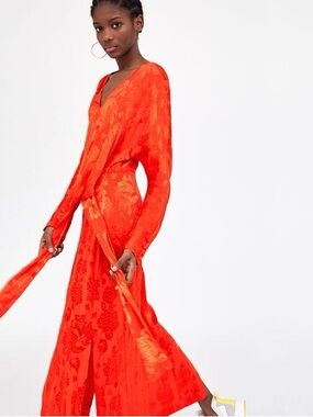 zara one shoulder orange dress Asymmetrical satin zara dress, One shoulder with